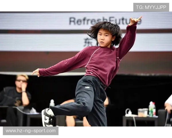 南京街舞队在攀岩联赛中的默契配合与精彩表现分析